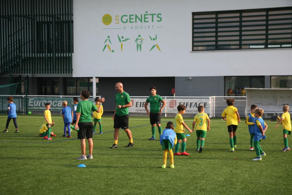 REPRISE ENTRAINEMENT ECOLE DE FOOT