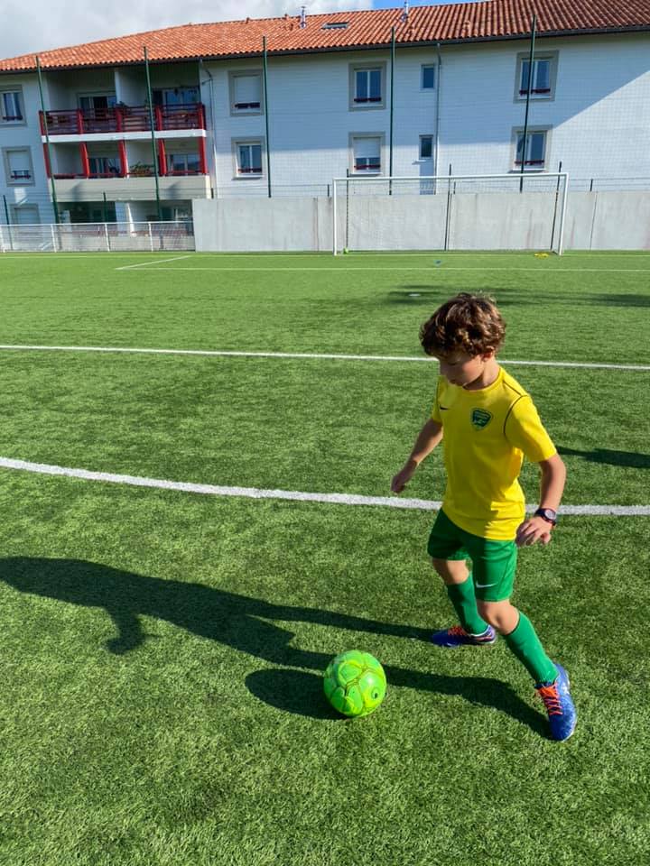 STAGE DE FOOTBALL ECOLE DE FOOTBALL