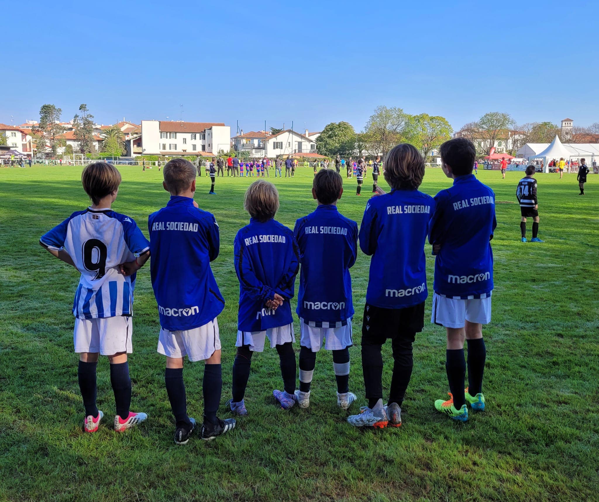 Nos 2010 sous le maillot de la Real Sociedad de Fútbol au Tournoi des Eglantins d'Hendaye 