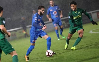 Samir Chibah et ses coéquipiers se sont contentés du nul hier soir en recevant le dauphin.  © (Photo cor. NR, J.C.)